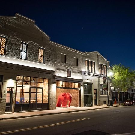 Aparthotel Vantage Art Flats Danville Exterior foto